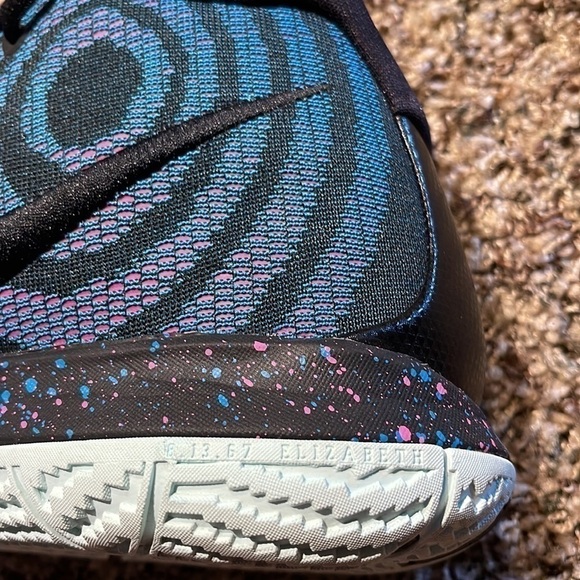 Kyrie 4 Sneakers In Black/black-laser Fuchsia - Picture 7 of 13